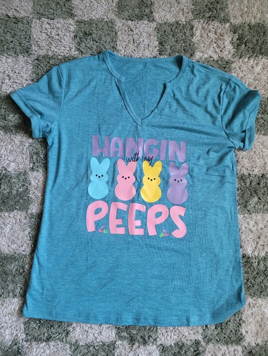 Source Unknown Tops - Blue 'Hangin with my Peeps' Small Womens Tee